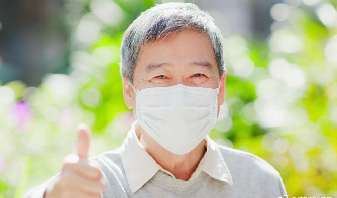 防治新冠病毒感染用药要辨证施治，特别是老年高危人群