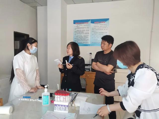 临猗县市场监管局开展民营医院药品、医疗器械质量安全专项检查
