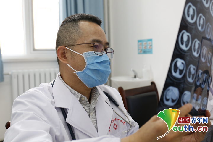 守护航天人健康！医疗专家团队走进东风航天城开展义诊(图3)